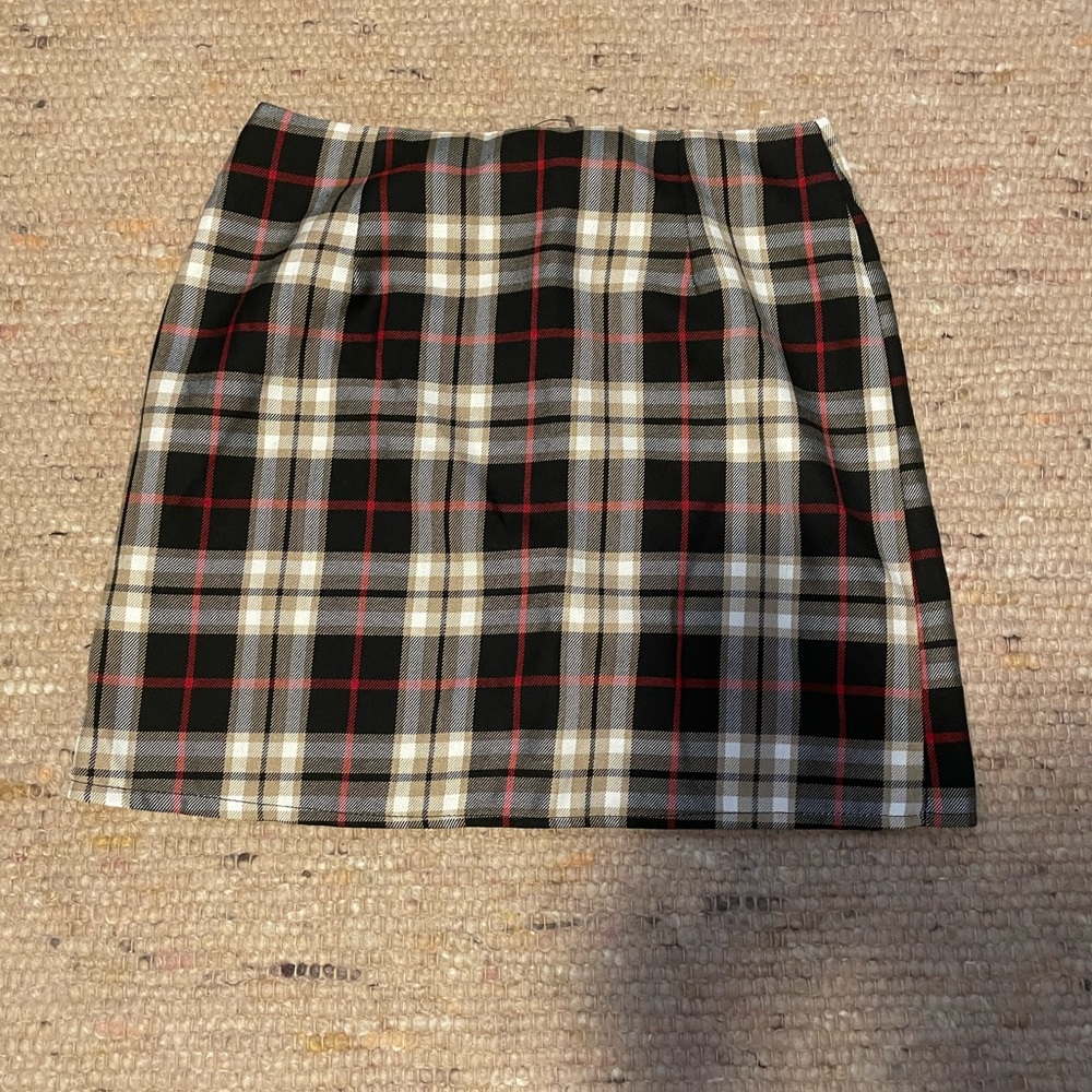 NWT Nasty Gal Plaid mini Skirt size 4